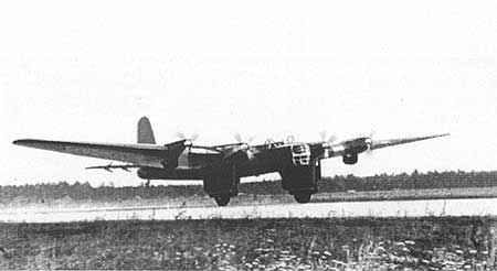 Самолет Н-209 на взлете. 12 августа 1937 года