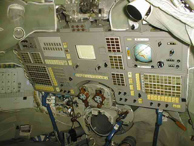 Main Cosmonaut Console of the Neptune-M IDS for the Soyuz-TM